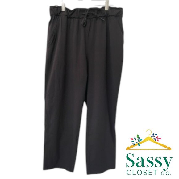 Cropped Pants – LULULEMON Black, Pockets & Drawstring, Sz 10 - Picture 1 of 4